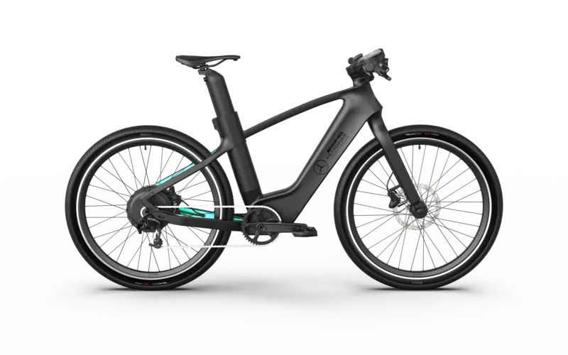 Mercedes-AMG PETRONAS F1® Team Track Edition 250 Electric Bike